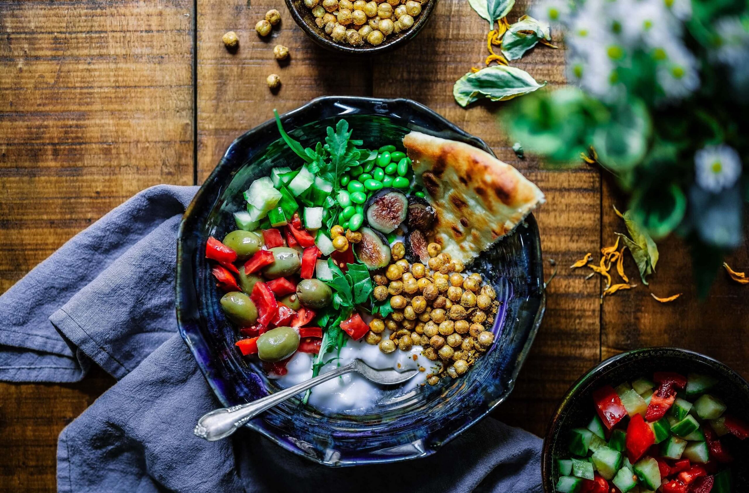 Lunch Favourite with Salad, Naan And Beans – gelateria sottani